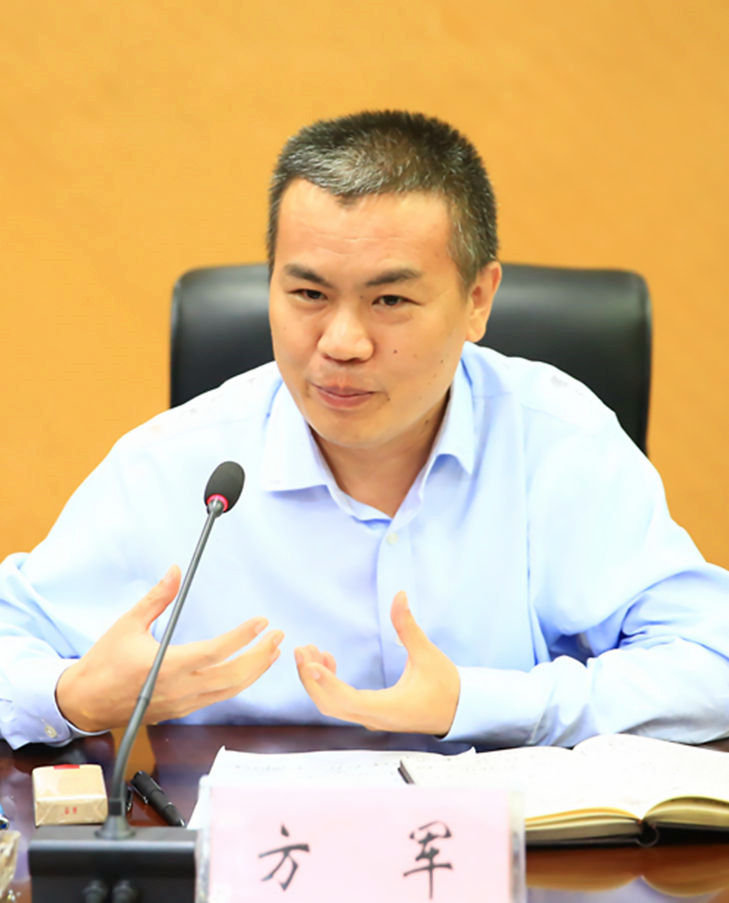 永川國(guó)家高新區(qū)戰(zhàn)略規(guī)劃和產(chǎn)業(yè)發(fā)展規(guī)劃征求意見(jiàn)會(huì)在“山城”勝利召開(kāi)