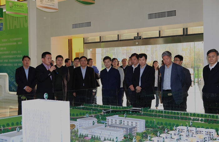 我院院長隨科技部專家調研組來淮安高新區開展“以升促建”調研