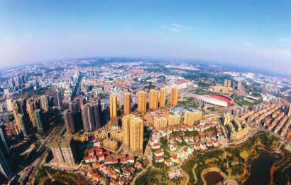 新升級國家高新區(qū)要實現(xiàn)五個“轉(zhuǎn)變”