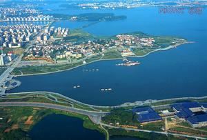 岳陽開發(fā)區(qū):創(chuàng)新驅動引領經(jīng)濟發(fā)展新常態(tài)