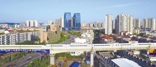 遂寧經(jīng)開區(qū)：用生態(tài)綠加持工業(yè)競(jìng)爭(zhēng)力