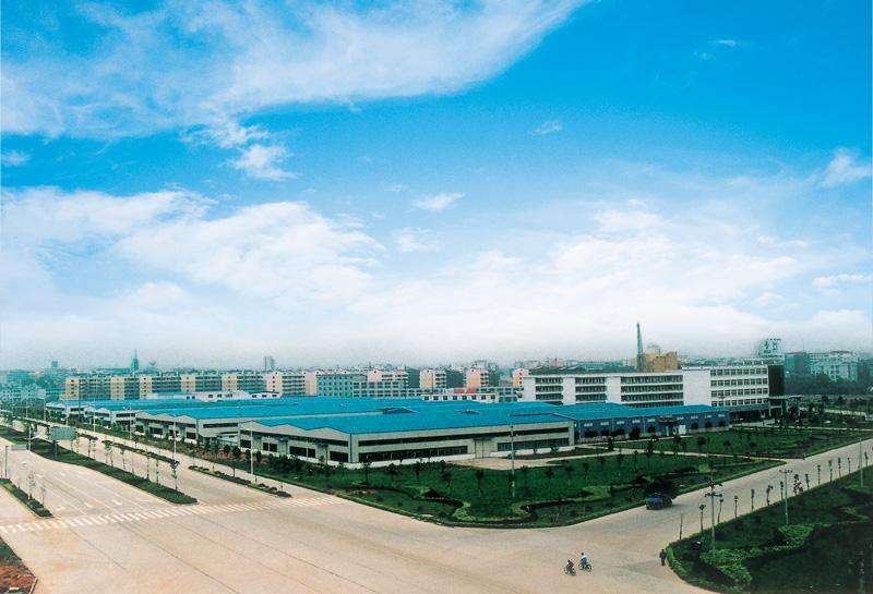 鉛山縣對接上饒經開區 打造產業新基地